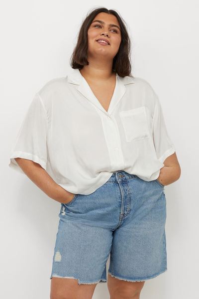 What to wear in the summer if you have a massive stomach