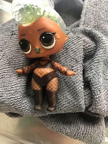 LOL OMG dolls