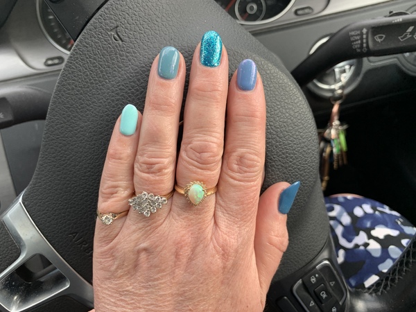 Show me your summer nails