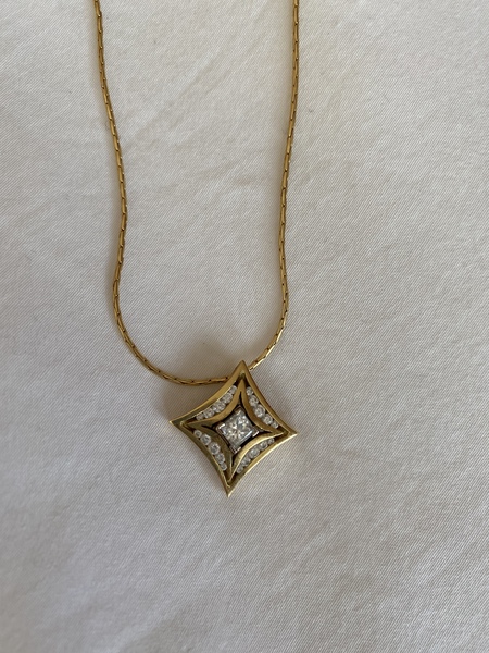 Share your stunning jewels