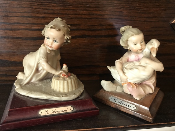 "Heirloom" style presents