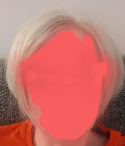 How did you transition to grey hair