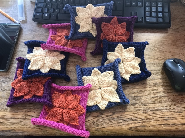 Woolly Hugs. A Blanket for the very lovely Etotheipiplus1equals0 and her children. Crafters and donors, we need your help.