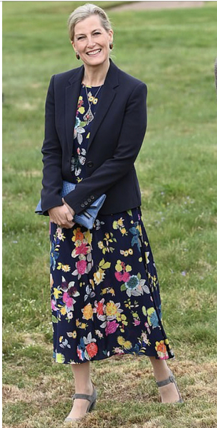 Royal Style - has Kate ditched the skinnies?