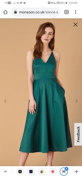 I'm a personal shopper/stylist, send me your requests!