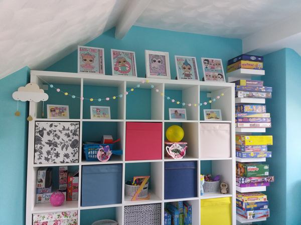 How do people store board games etc