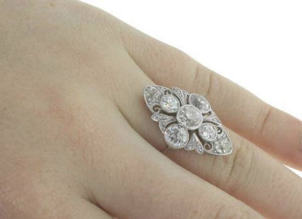 Which engagement ring should I choose?