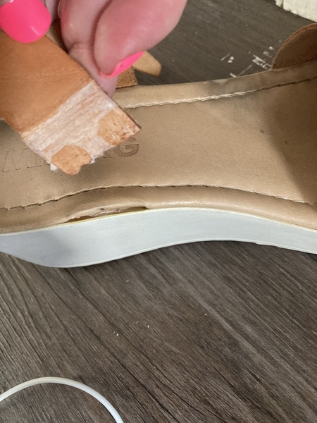 My favourite shoes broke :(