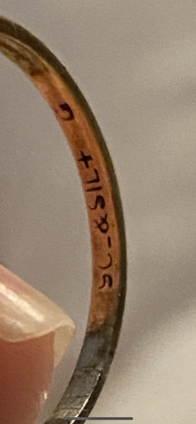 What does this ring inscription mean?