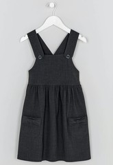 School pinafore advice
