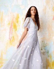 I HATE my wedding dress