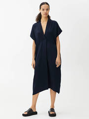 Les Parisiennes des Mamansnet: For the Love of Well Dressed Women in Repose