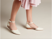 Closed toe shoes for summer dresses