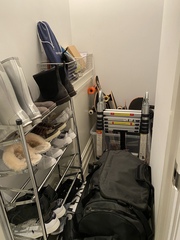 Decluttering one item a day thread number 18 – quickly stashing our clutter in charity shops now we can let people back inside our houses