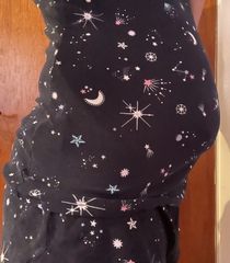 Why do I still look pregnant?? 😩😩