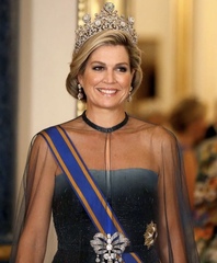 Royal Style - has Kate ditched the skinnies?