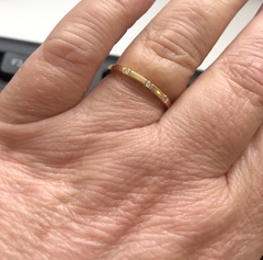 Please show me your / talk to me about eternity rings