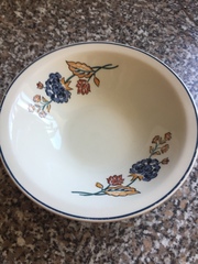 I didn’t know boots used to sell crockery. Does anyone recognise this?