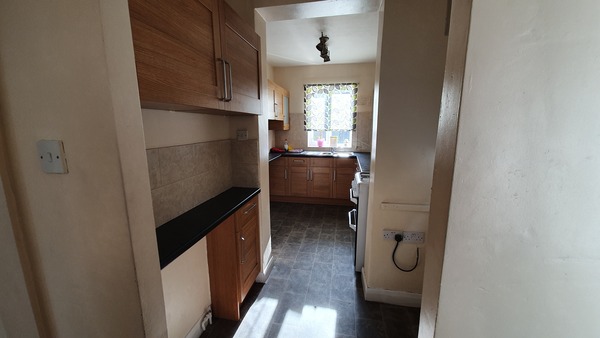 B and q or ikea kitchens?