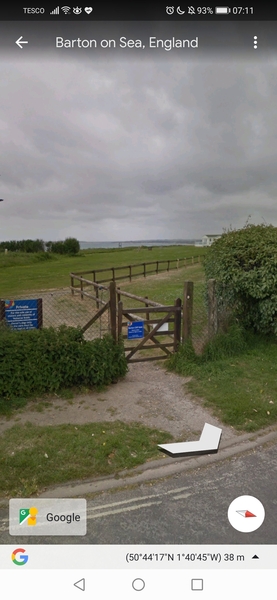 Highcliffe to Barton on Sea - on foot - hoburne naish