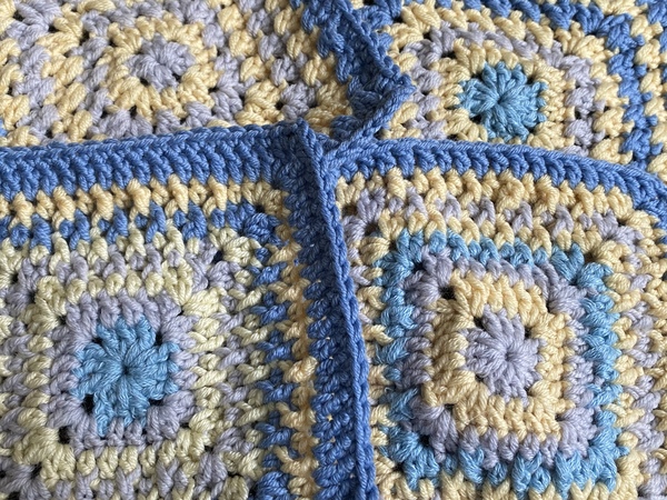 Woolly Hugs. A Blanket for lovely Notapizzaeater whose wonderful DH has sadly died.