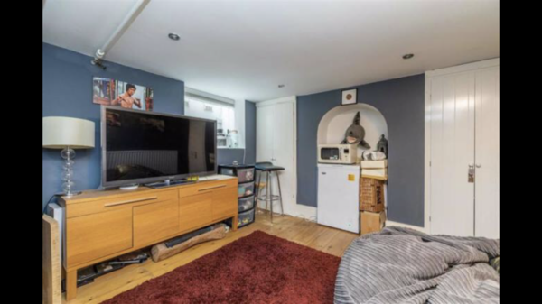 Hit me with some ideas for this basement ‘den’ please!