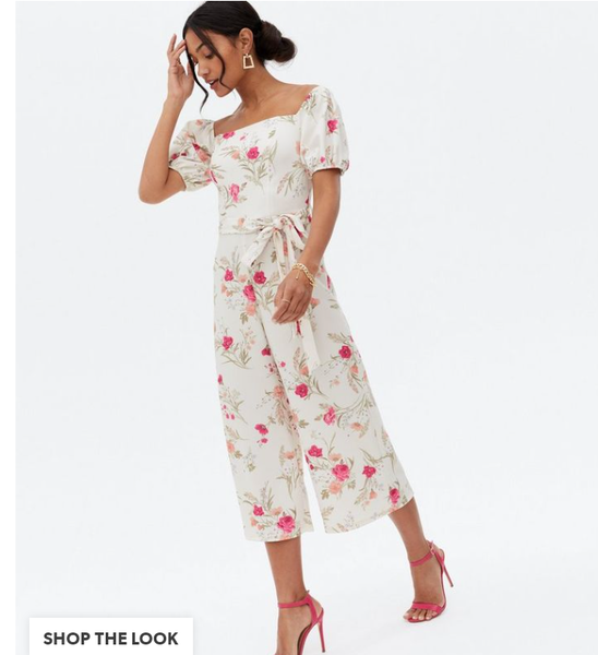 What accessories with this jumpsuit?