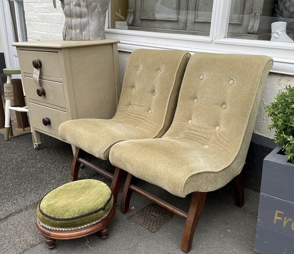 Been quoted £380 each to recover these chairs! Does anyone have upholsterer recommendations in london or thereabouts?