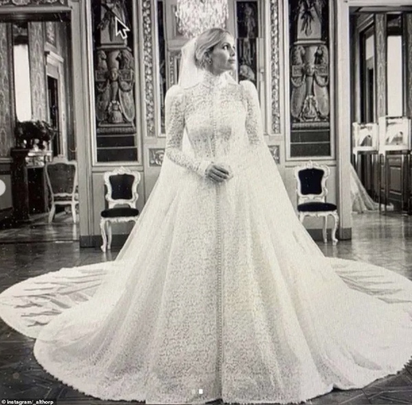 Royal Style - has Kate ditched the skinnies?