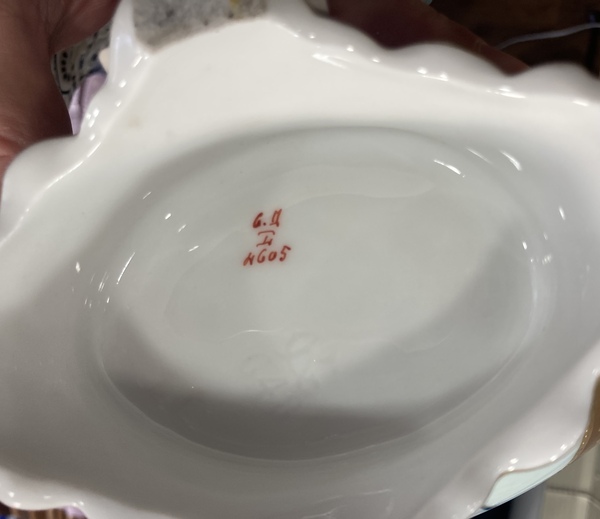 Pottery experts please help me identify this mark