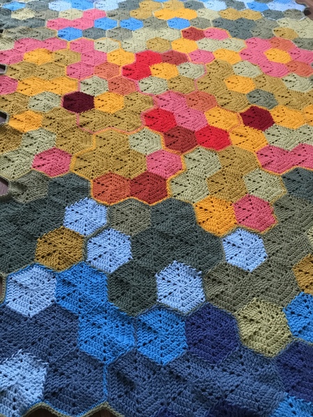 Atti24: Woodland Ripple Blanket