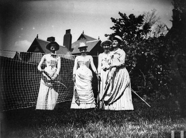 Why weren't Victorian upper class women fat?