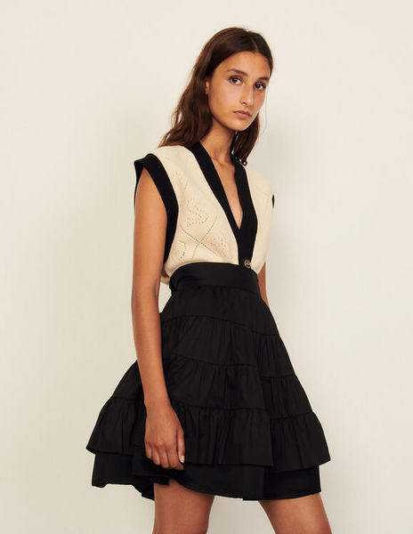 I'm a personal shopper/stylist, send me your requests!