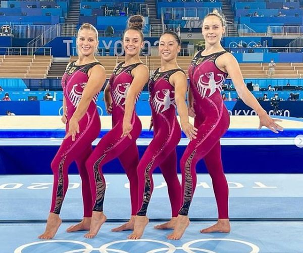 Women's beach handball costumes