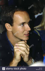 Royal Style - has Kate ditched the skinnies?