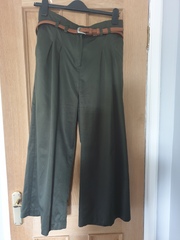Looking for (very specific): 3/4 length wide-legged culottes