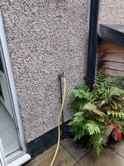 Mysteriois damp patch -  leak or something coming through the floor?