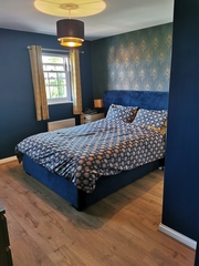 Dark paint colour in bedroom?