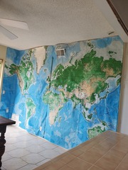 What should I write on my walls ?