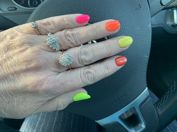 Please could I see your summer nails!