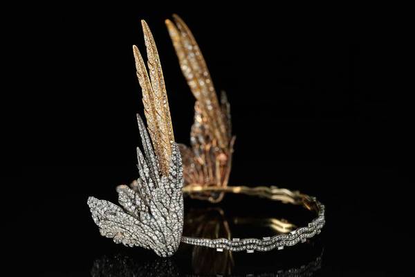 Royal Style - Leti loves a linear look, but Maxima's mantra is more!