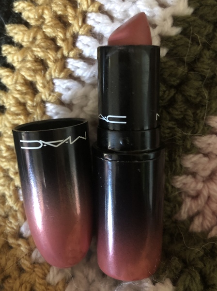 Lipstick Challenge - a different lipstick each day of Jan!