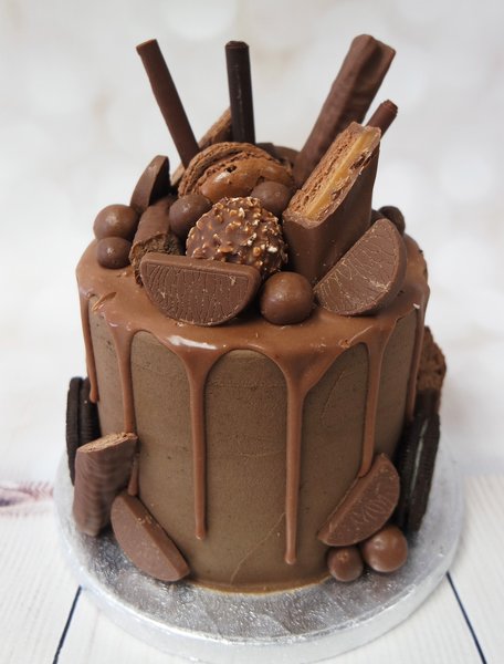 Significant Birthday Cake - 48 hrs notice - go!