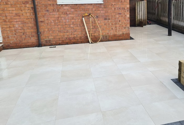Problems with newly laid porcelain patio
