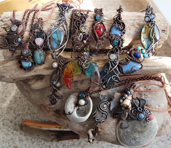 I am an Obsessed Wire-wrapped Jewellery Maker who has just started a Small Business on Etsy - AMA