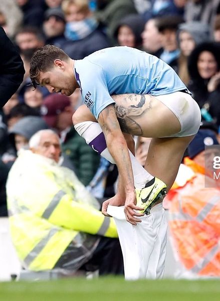England Team Fan Club (or Wembley Wenches)