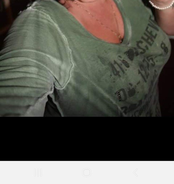 Please help me find this top