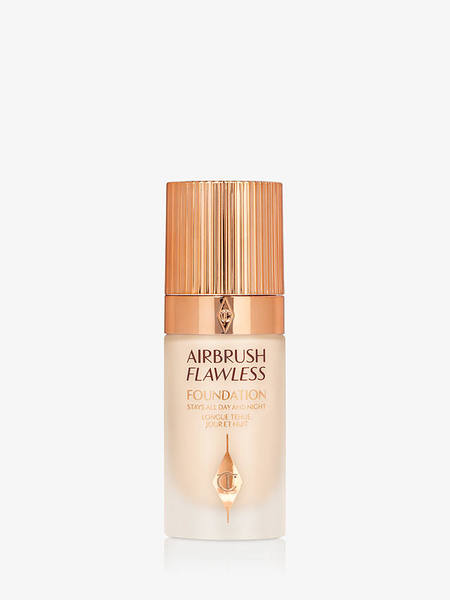 I tried Charlotte Tilbury Airbrush Flawless