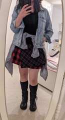 Help 90s themed fancy dress party tomorrow