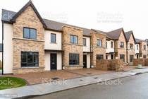 Living in a housing estate: did you customise the front of your house?